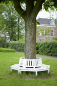 City Garden, Tree bench