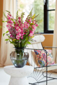 Gladdies in vase, Gladiolus Lizzy