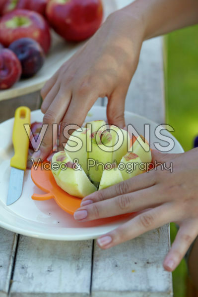 Apple cutter Apple cutter