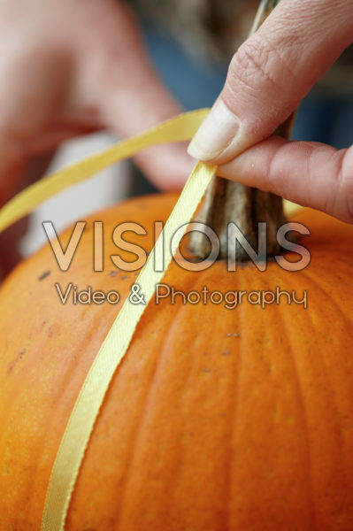 Decorating pumpkin