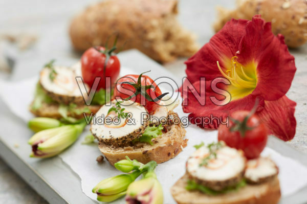 Bread snack with daylily flower