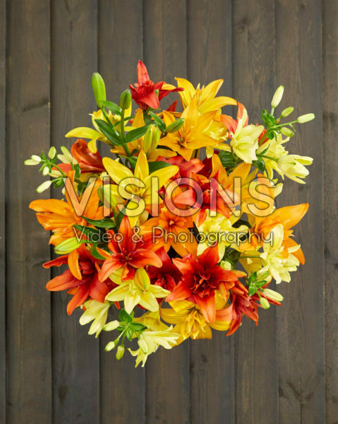 Mixed lily bouquet