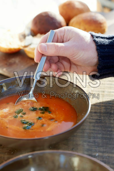 Tomatensoep eten Tomatensoep eten