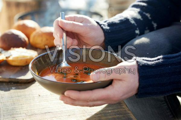 Tomatensoep eten