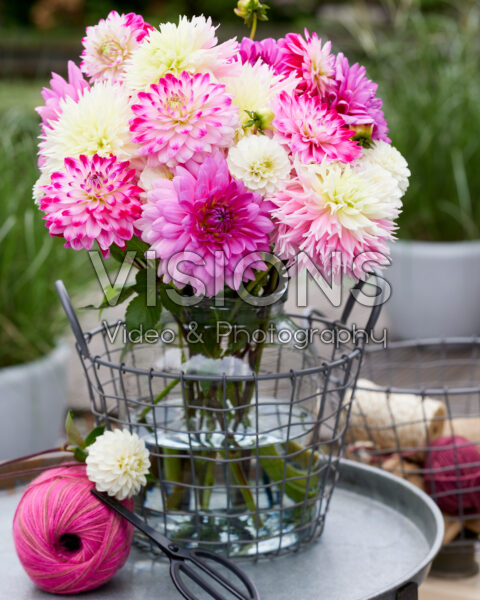 Romantic Bahlia bouquet Romantic Bahlia bouquet