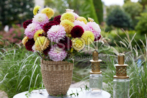Decorative Dahlia bouquet