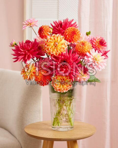 Mixed dahlia bouquet