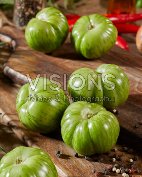 Green tomato, Solanum lycopersicum