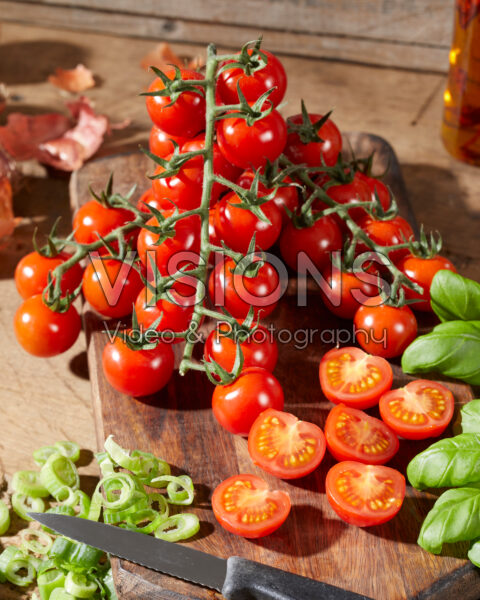 Cherry tomatoes, Solanum lycopersicum