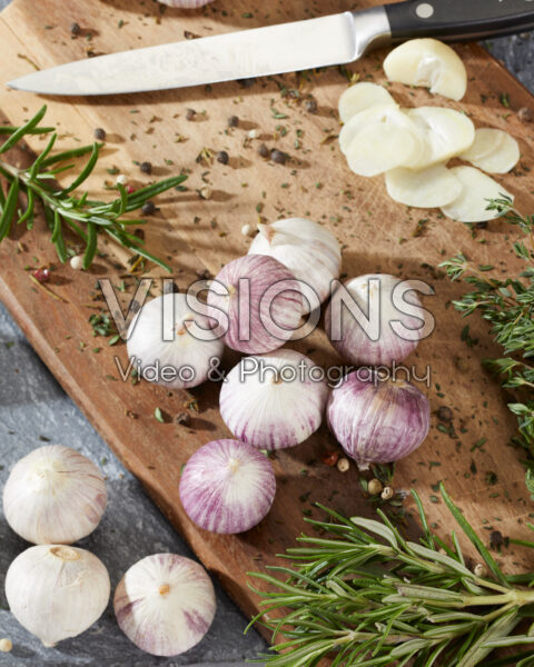 Solo knoflook, Allium sativum