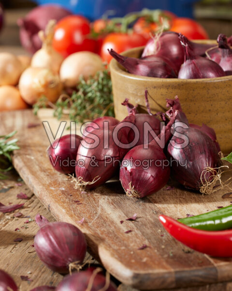 Mini onions red, Allium cepa