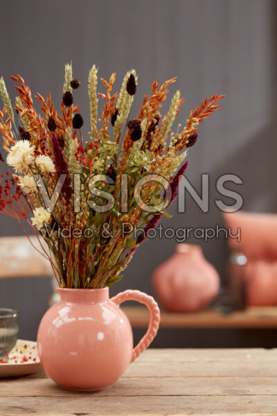 Dried flower bouquet in vase Dried flower bouquet in vase