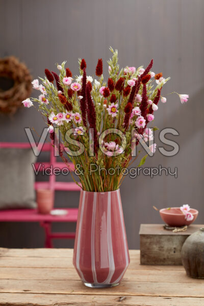 Dried flower bouquet in vase Dried flower bouquet in vase