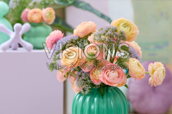 Ranunculus Elegance Salmon bouquet