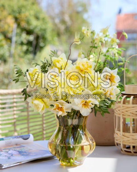 Mixed daffodil bouquet Mixed daffodil bouquet