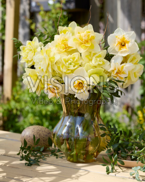 Mixed daffodil bouquet Mixed daffodil bouquet