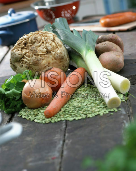 Vegetables for pea soup